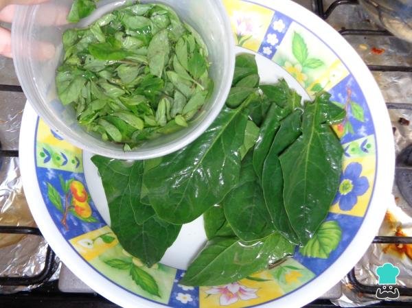 Preparando la albahaca y espinaca